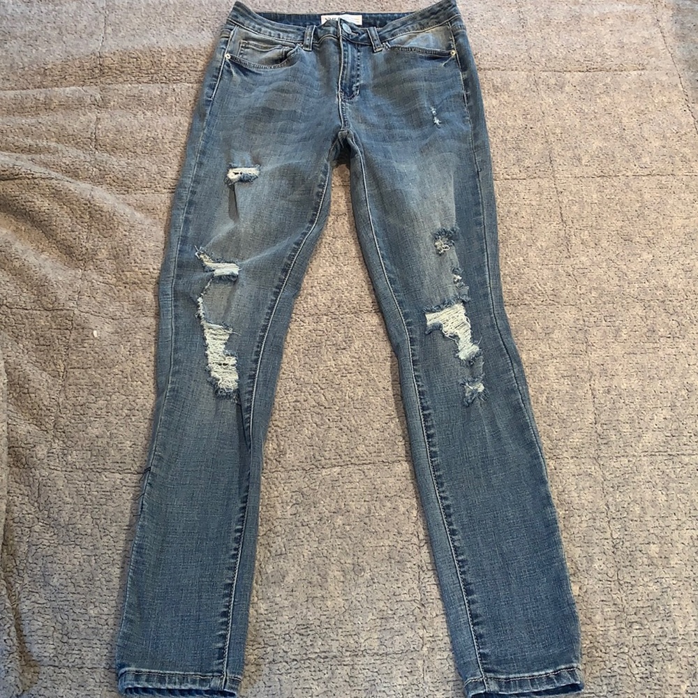 EUC Mid-rise distressed Jeans